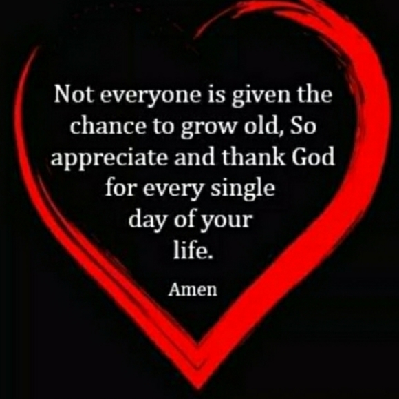 Vtg  Emerald Kool Aid Style Green Round Glass Pitcher EUC - Picture 9 of 14